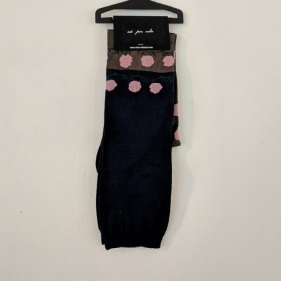 Urban Outfitters Out From Under Knee High Socks - Picture 3 of 4